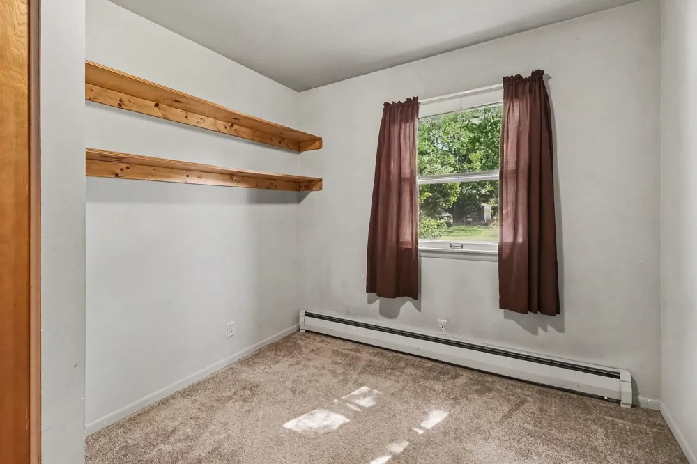306 W Beryl Street Scottville, MI 49454