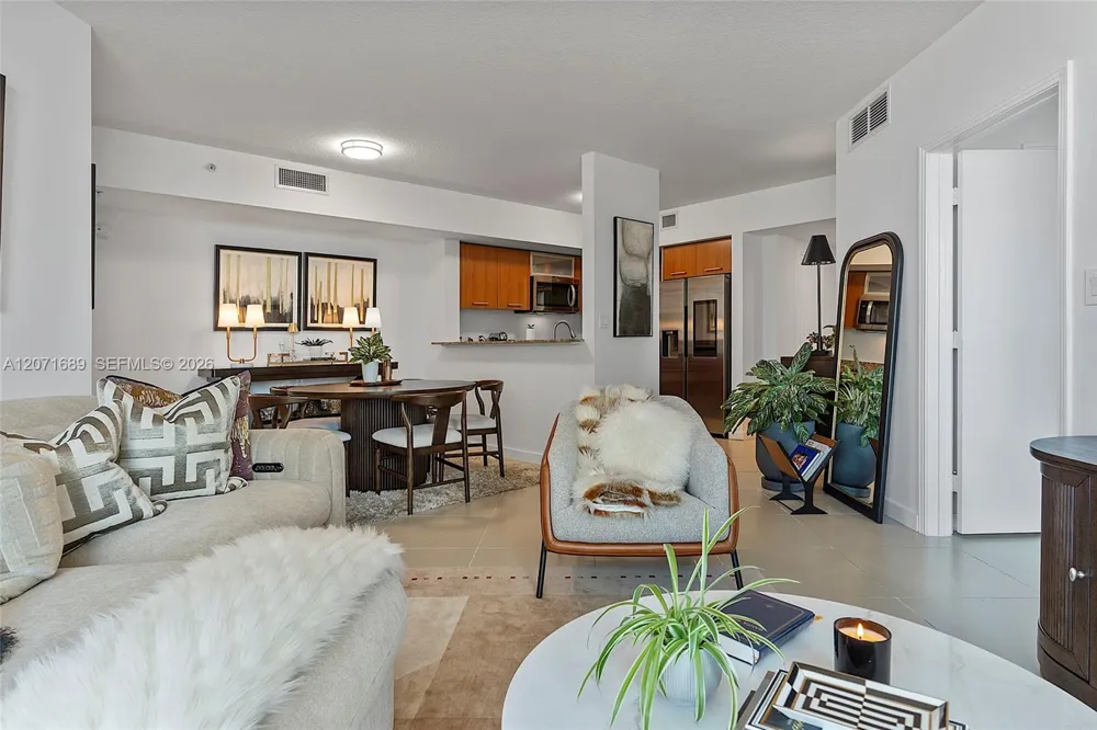 9066 SW 73rd CT #1007 Miami, FL 33156