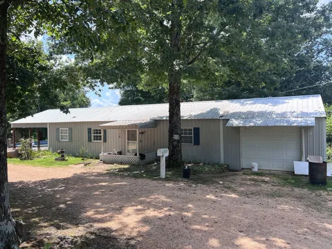 170 Blue Bird Ln