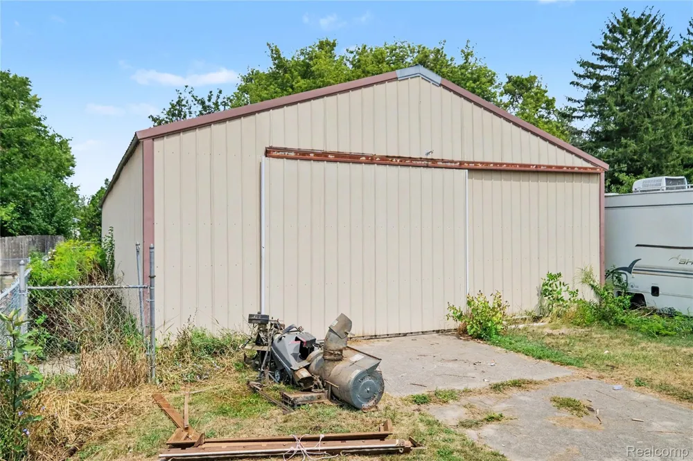 1103 E Bristol Road Burton City, MI 48529