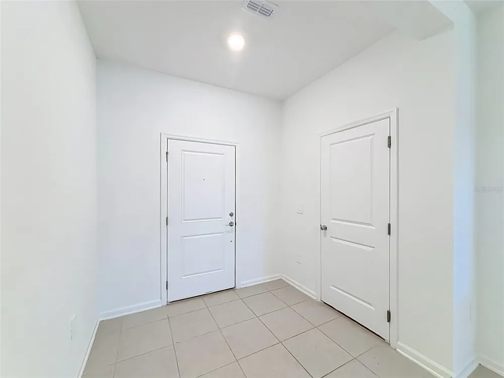 331 SOL VISTA DRIVE Dundee, FL 33838