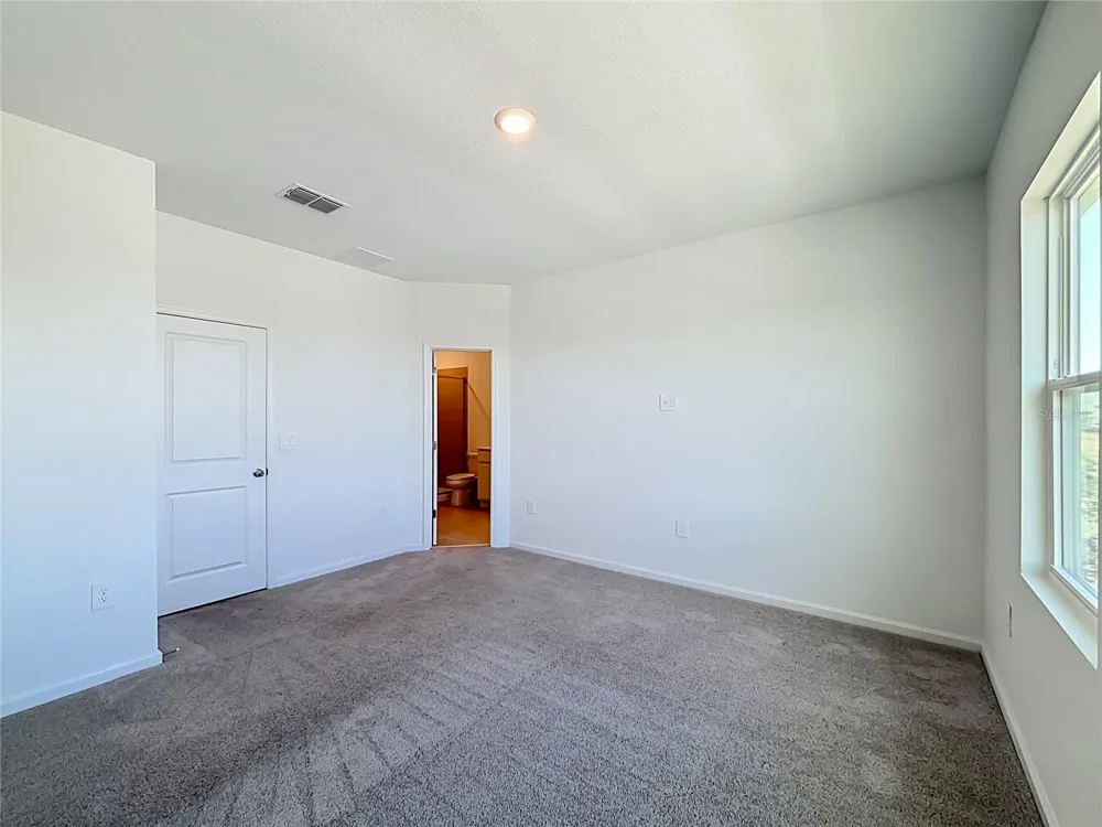331 SOL VISTA DRIVE Dundee, FL 33838