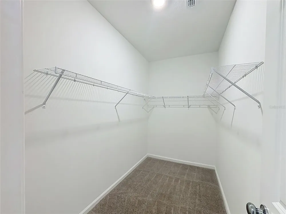 331 SOL VISTA DRIVE Dundee, FL 33838
