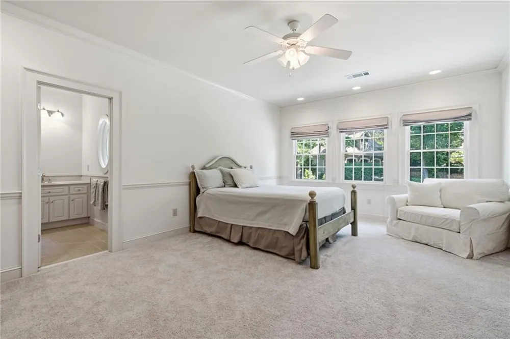127 Mills Lane Ball Ground, GA 30107