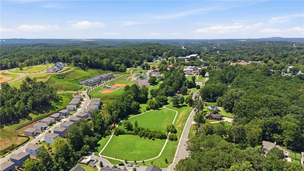 127 Mills Lane Ball Ground, GA 30107
