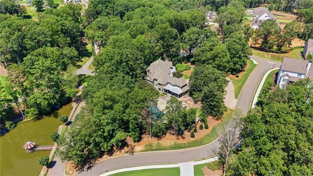 127 Mills Lane Ball Ground, GA 30107