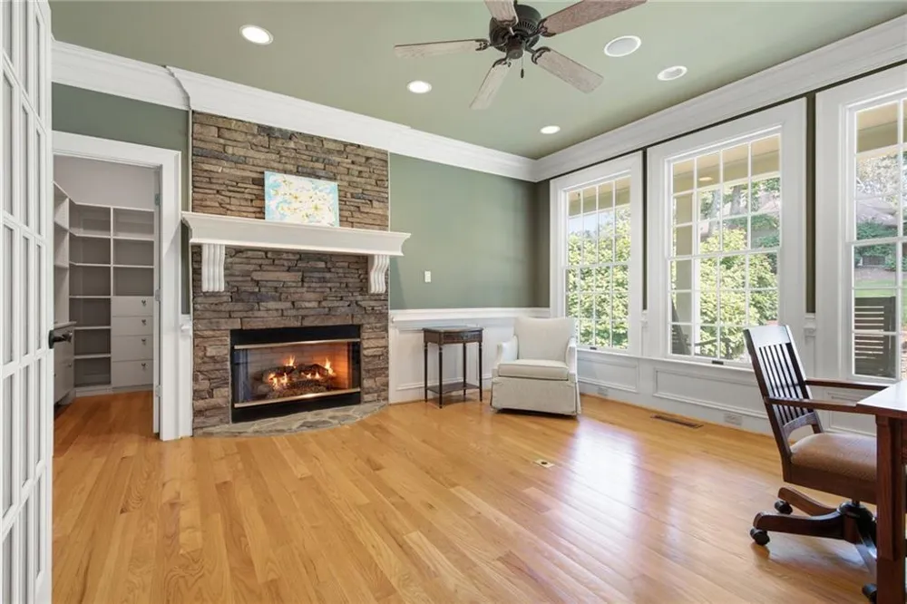 127 Mills Lane Ball Ground, GA 30107
