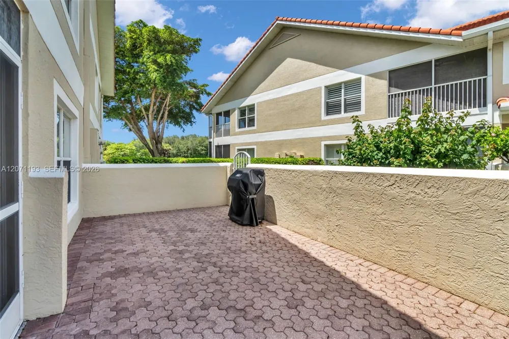 5130 COBBLE CREEK CT Naples, FL 34110