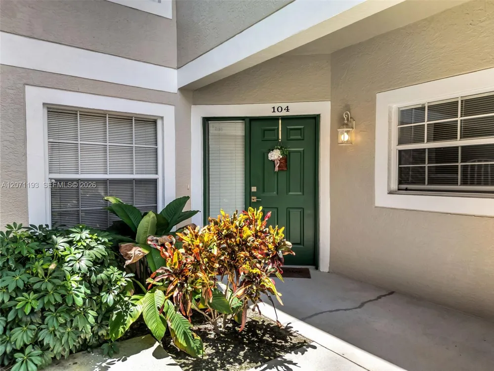 5130 COBBLE CREEK CT Naples, FL 34110