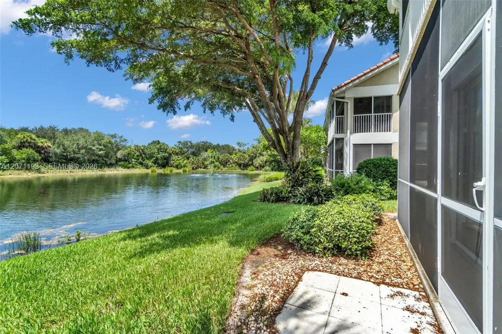 5130 COBBLE CREEK CT Naples, FL 34110