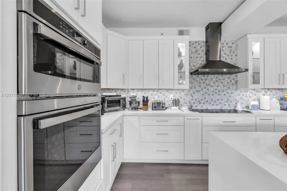 5130 COBBLE CREEK CT Naples, FL 34110