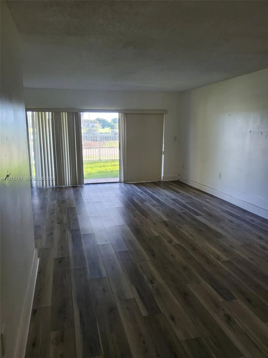 14260 SW 57th Ln #2-105 Miami, FL 33183