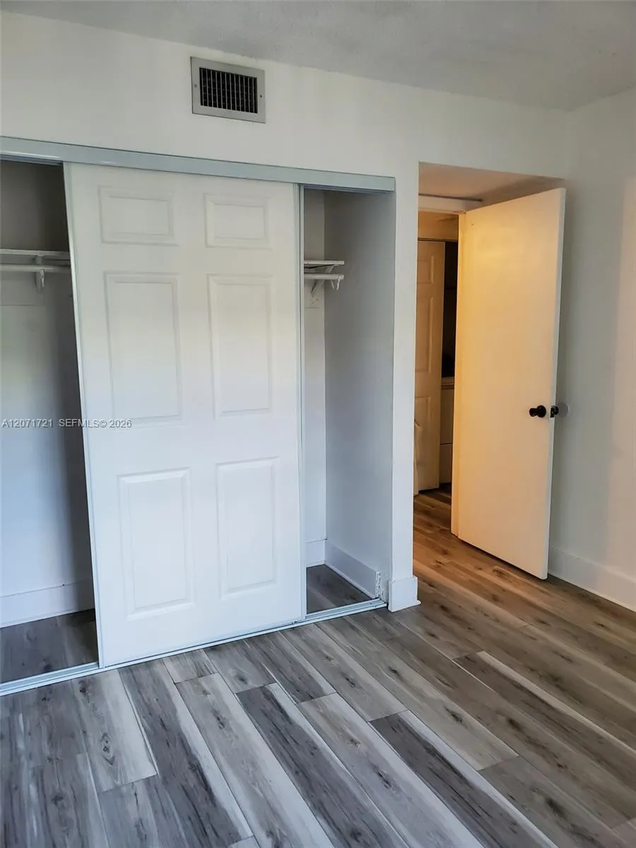 14260 SW 57th Ln #2-105 Miami, FL 33183