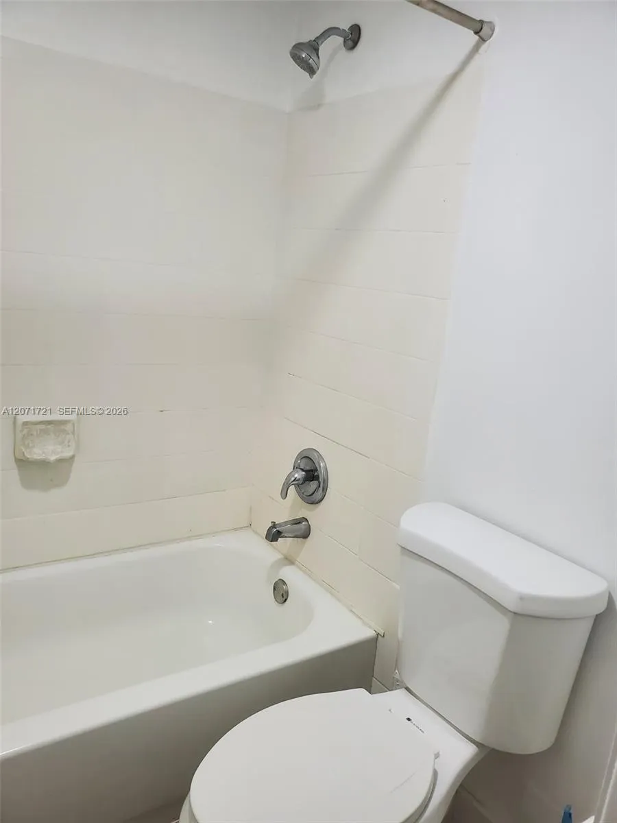 14260 SW 57th Ln #2-105 Miami, FL 33183