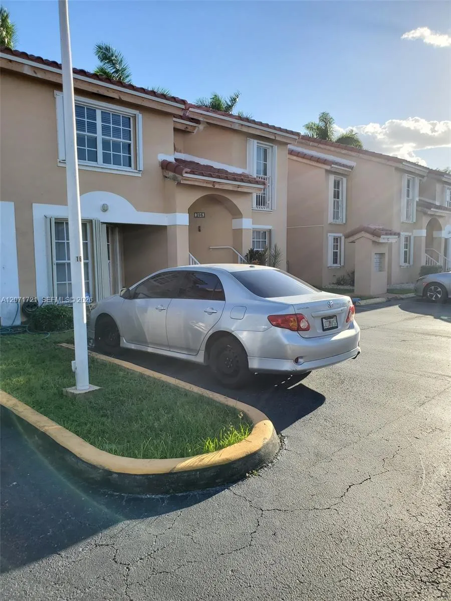 14260 SW 57th Ln #2-105 Miami, FL 33183