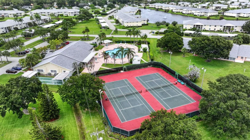 203 Grove Isle Circle Vero Beach, FL 32962
