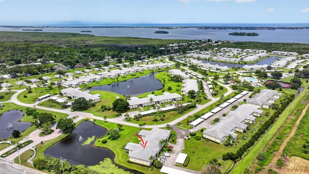 203 Grove Isle Circle Vero Beach, FL 32962