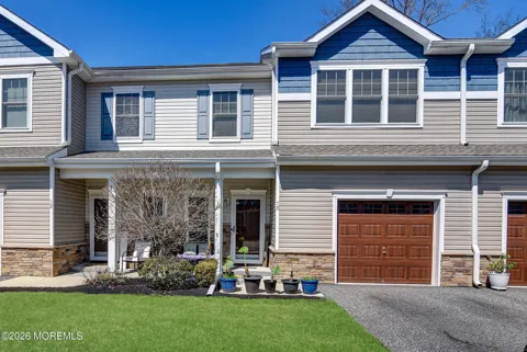 10 Arden Drive