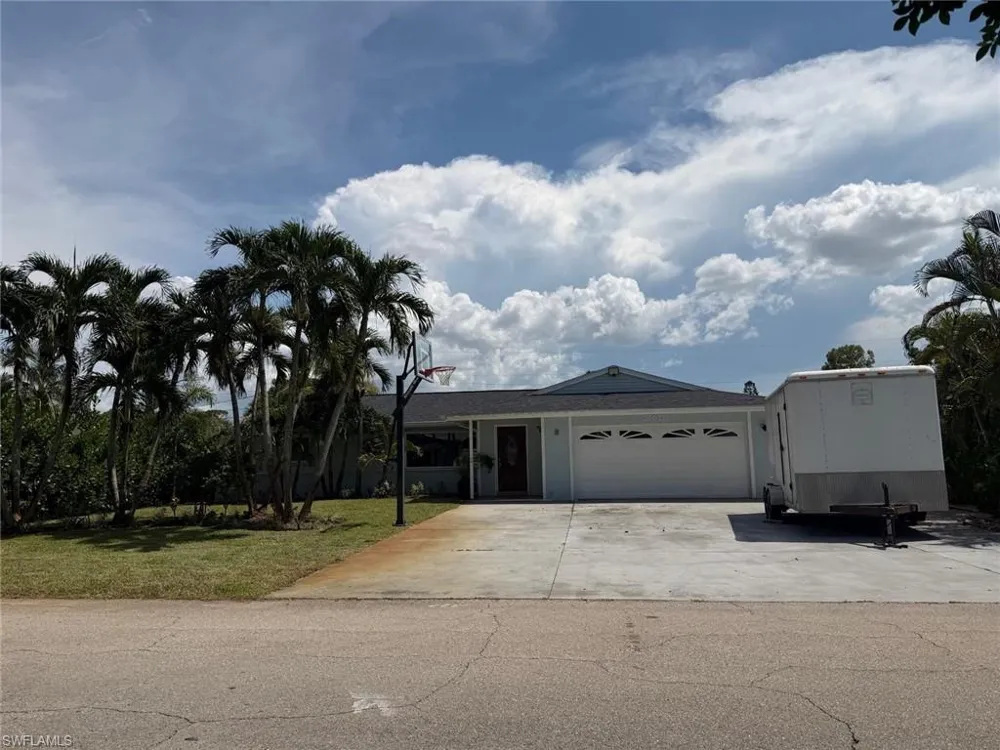Address Not Shown Fort Myers, FL 33907