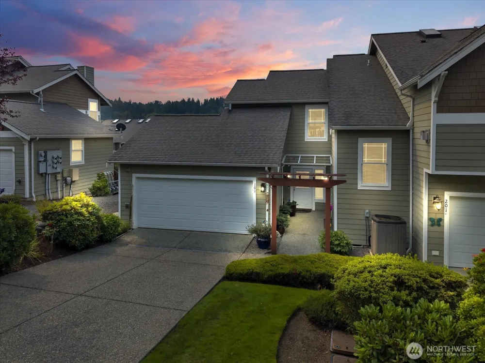 910 Medical Center Drive #G101 Arlington, WA 98223
