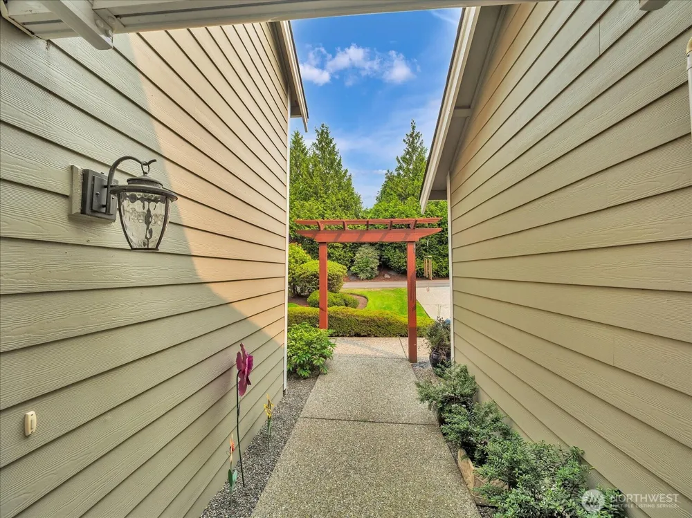 910 Medical Center Drive #G101 Arlington, WA 98223