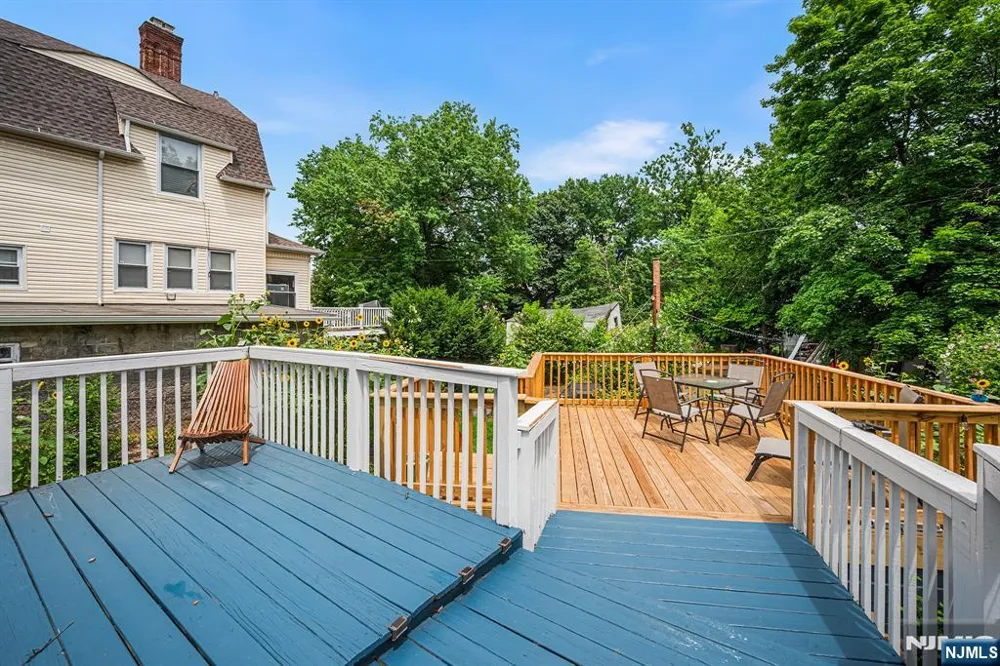 328 Springdale Avenue East Orange, NJ 07017
