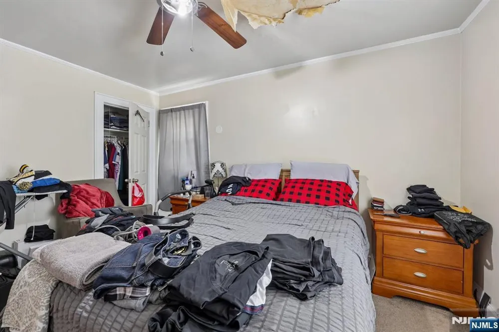 164 Freeman Avenue East Orange, NJ 07018
