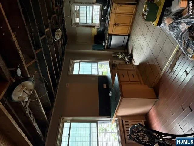 872 Lyons Avenue Irvington, NJ 07111