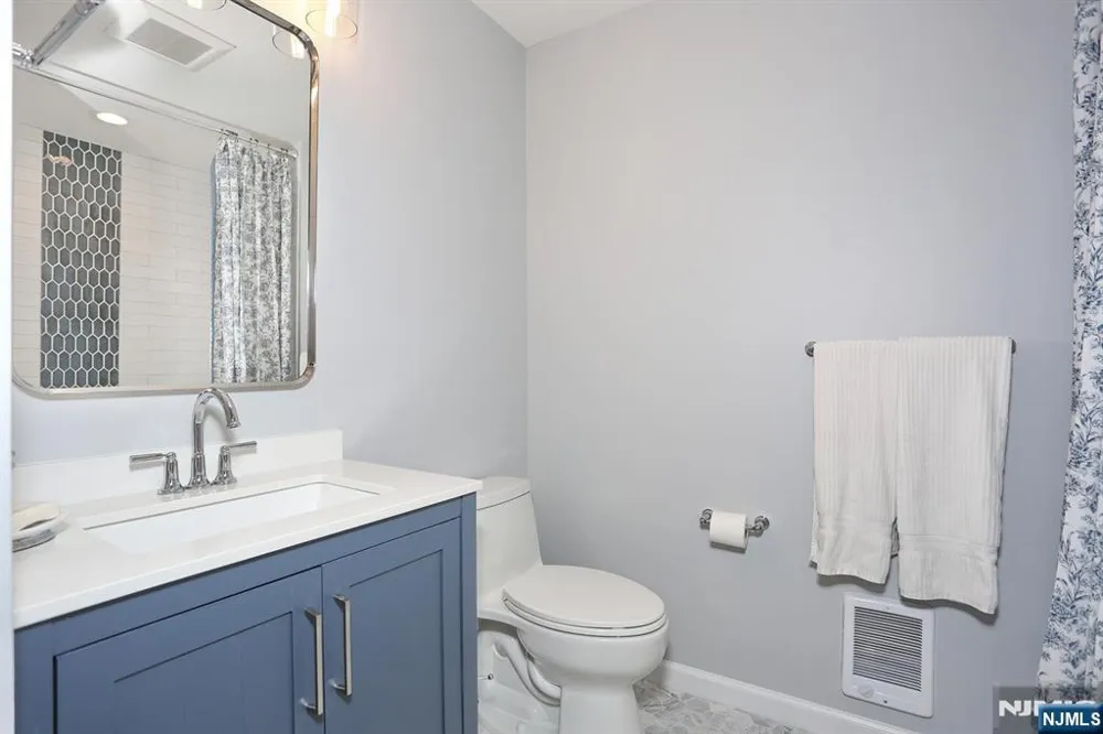 2 Normandy Court Ho-Ho-Kus, NJ 07423