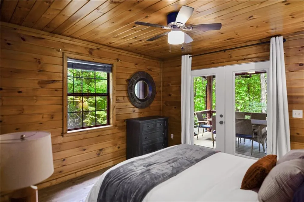 136 Fox Run Drive Blue Ridge, GA 30513