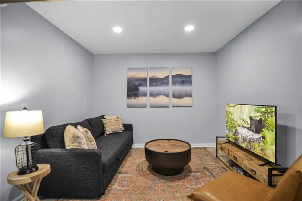 136 Fox Run Drive Blue Ridge, GA 30513