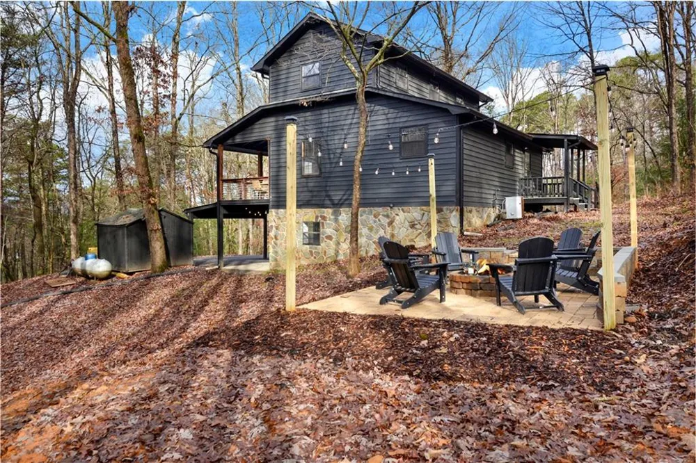 136 Fox Run Drive Blue Ridge, GA 30513