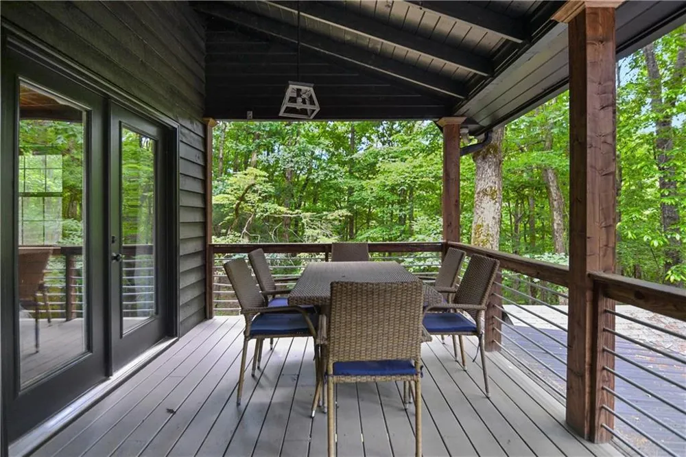 136 Fox Run Drive Blue Ridge, GA 30513