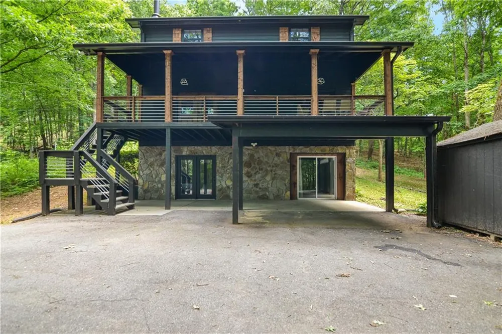 136 Fox Run Drive Blue Ridge, GA 30513