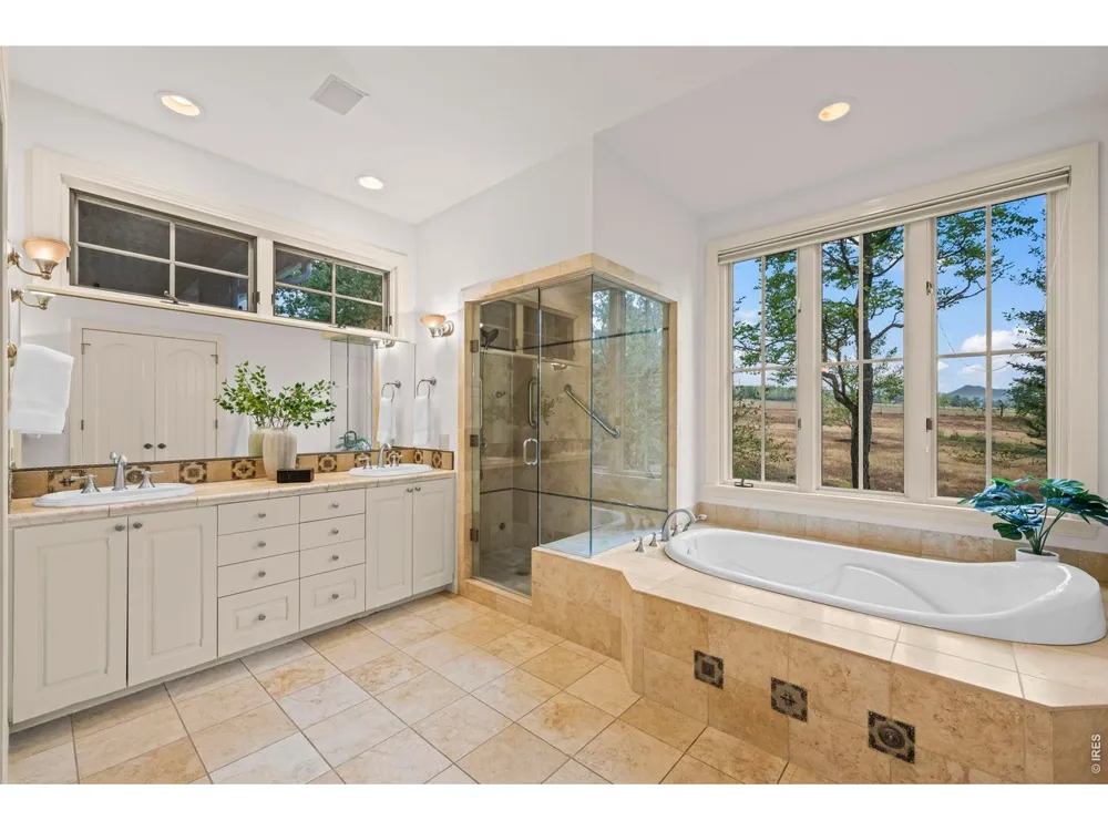 145 Brittany Lane Lafayette, CO 80026