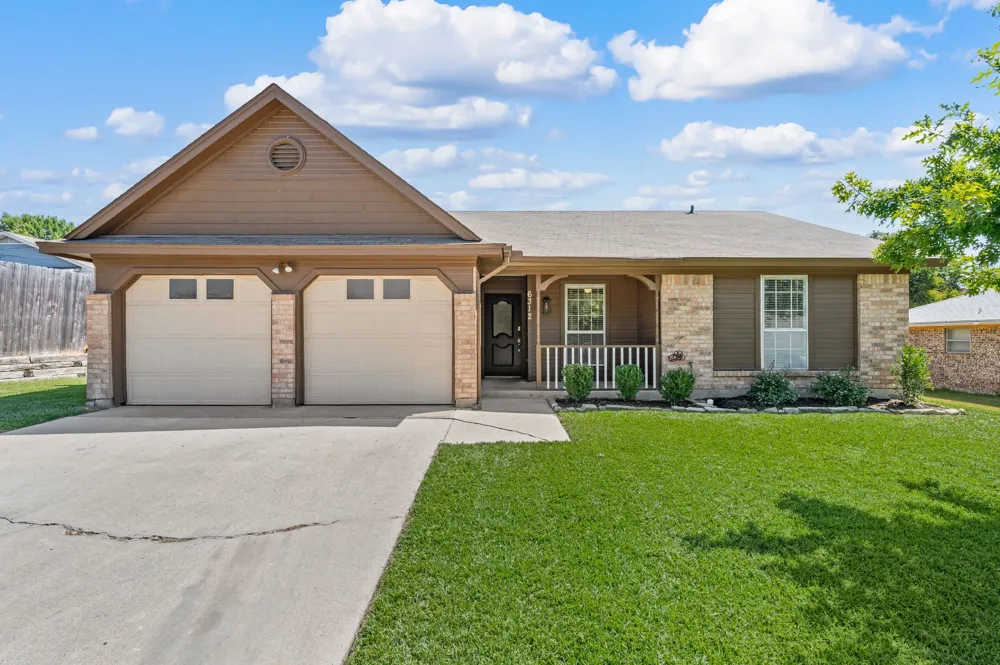 6312 Beetle Drive Watauga, TX 76148
