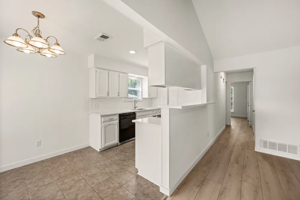 6312 Beetle Drive Watauga, TX 76148