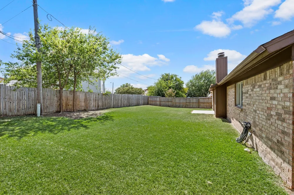 6312 Beetle Drive Watauga, TX 76148