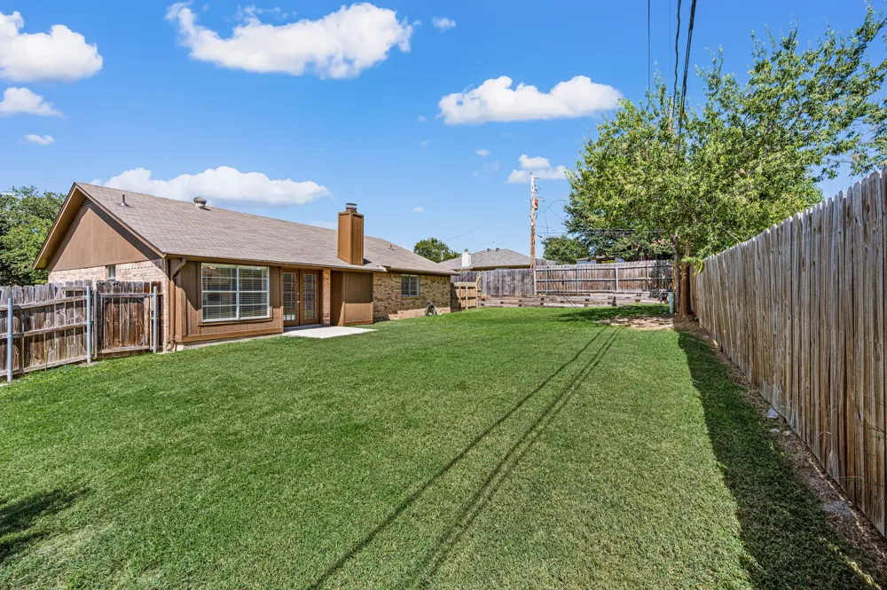 6312 Beetle Drive Watauga, TX 76148