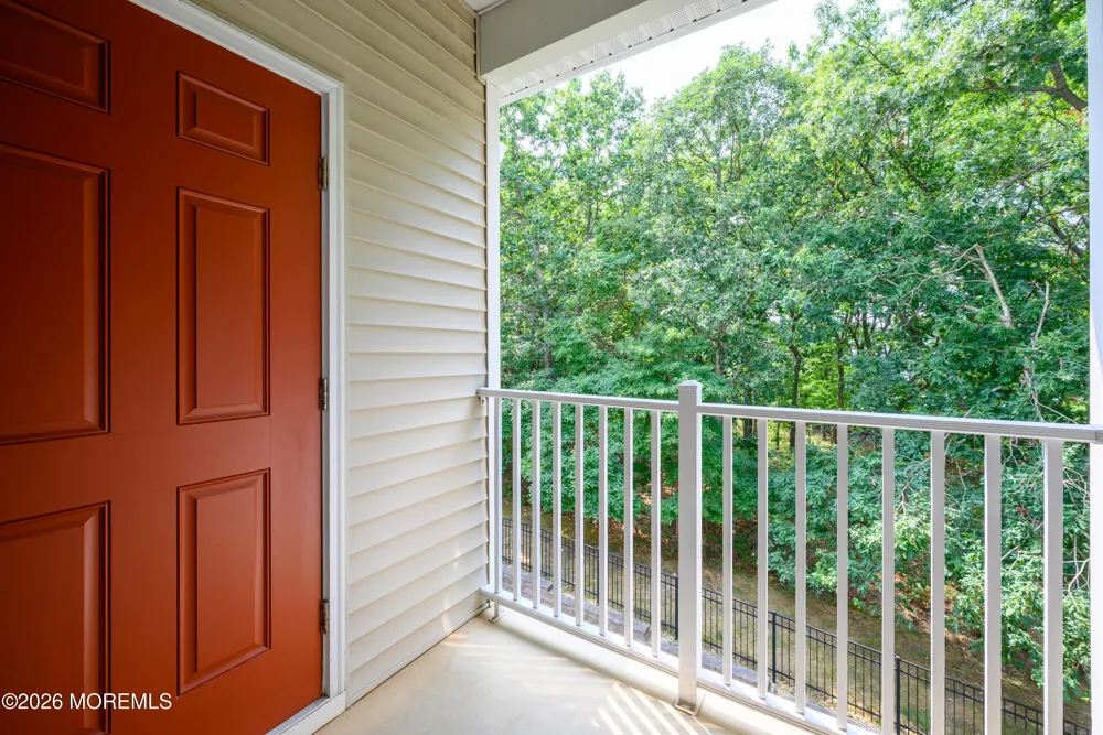 633 Sophee Lane Lakewood, NJ 08701