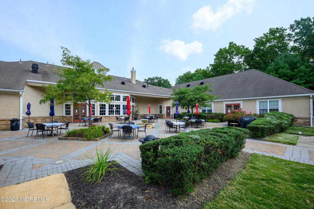 633 Sophee Lane Lakewood, NJ 08701