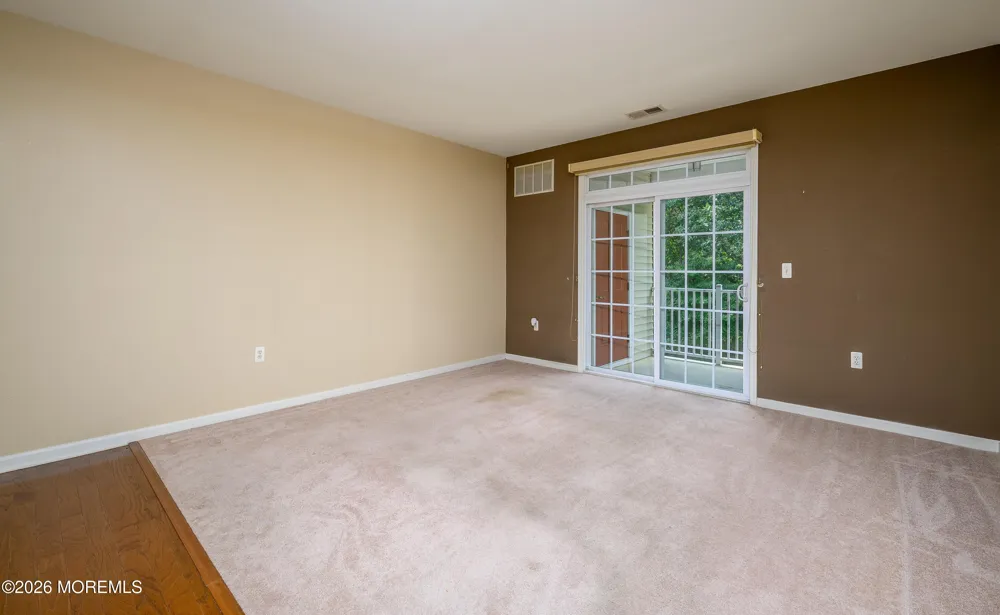 633 Sophee Lane Lakewood, NJ 08701