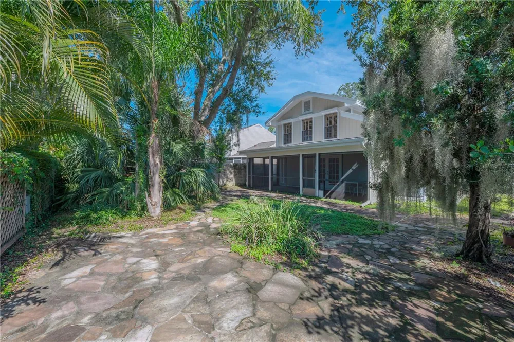 5026 CYPRESS TRACE DRIVE Tampa, FL 33624