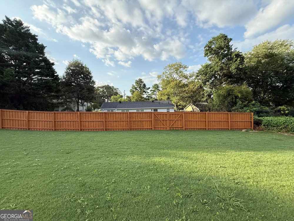 2855 Haddon DR Rex, GA 30273