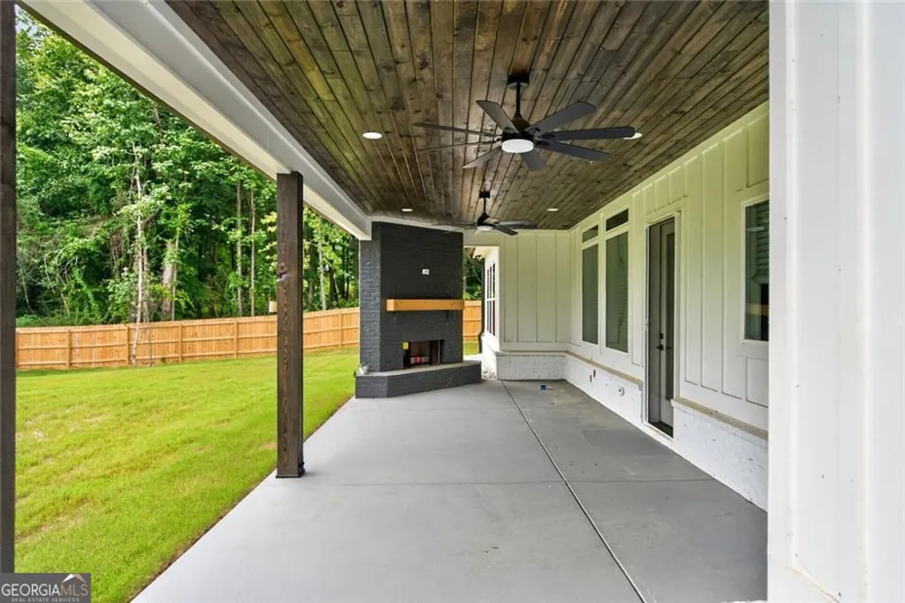 127 Tanners Bridge RD Bethlehem, GA 30620