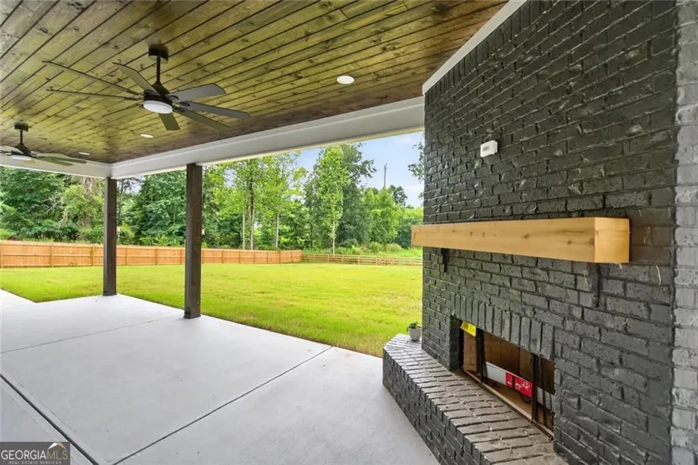 127 Tanners Bridge RD Bethlehem, GA 30620