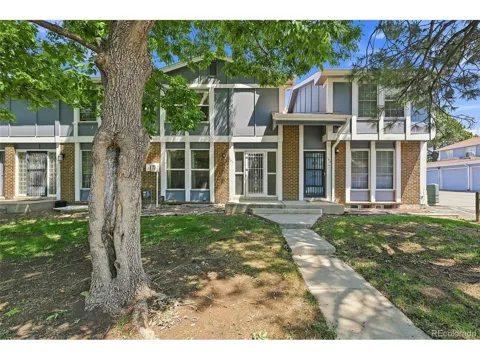 147 Paris Circle