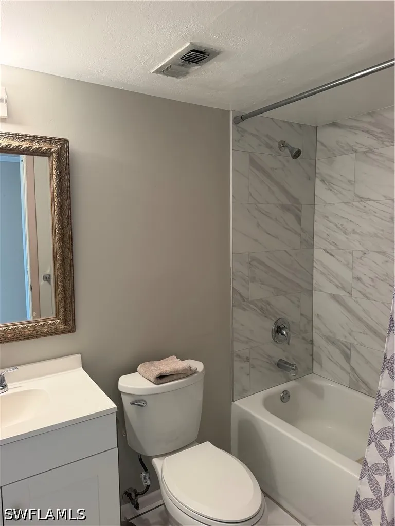 Pine Valley Drive #115 Fort Myers, FL 33907
