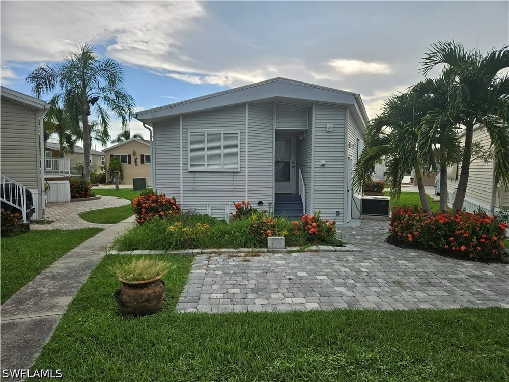 Vireo Circle Estero, FL 33928