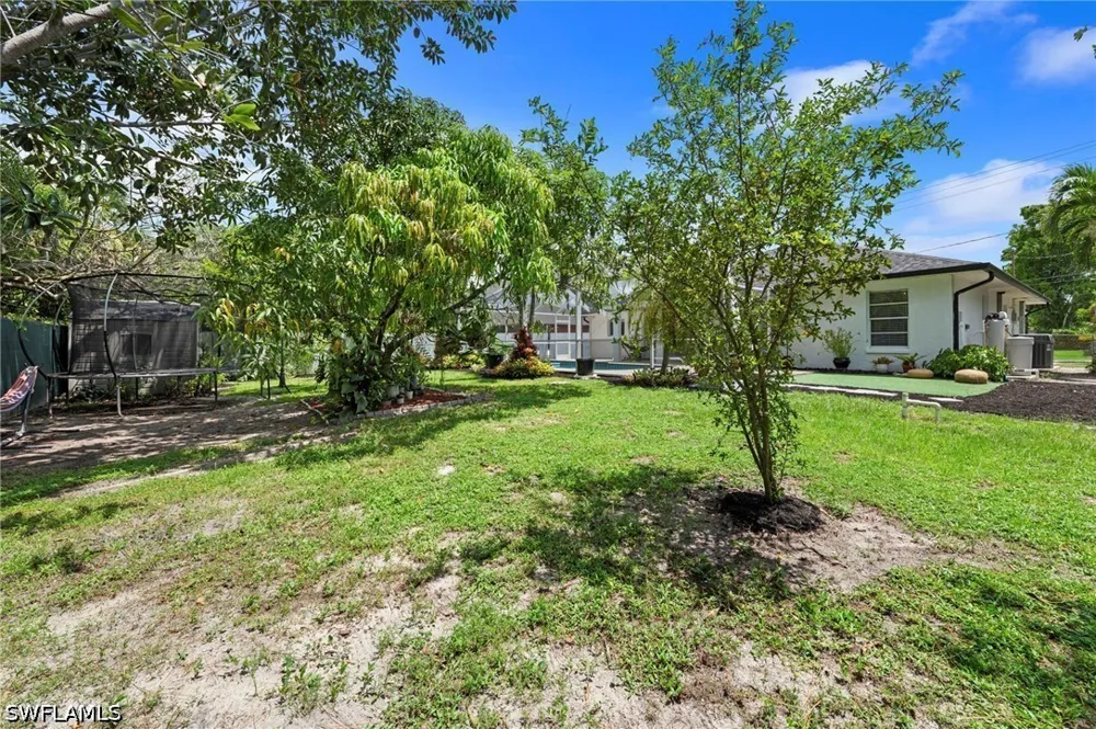 17th Avenue SW Naples, FL 34116